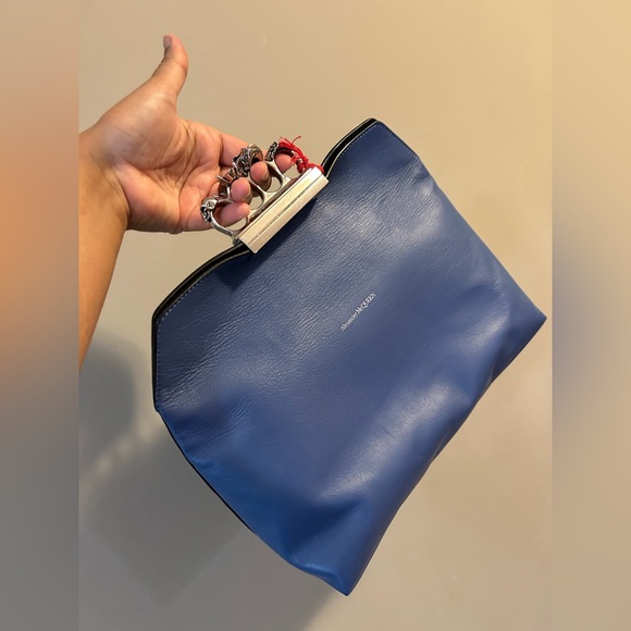 Alexander McQueen knuckle Clutch (Update Please read Description) - Picture 3 of 10